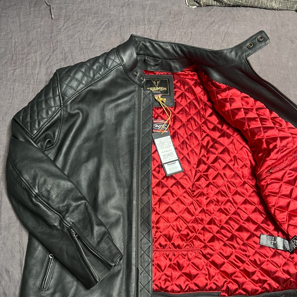 TRIUMPH BRADDAN LEATHER MOTORCYCLE JACKET